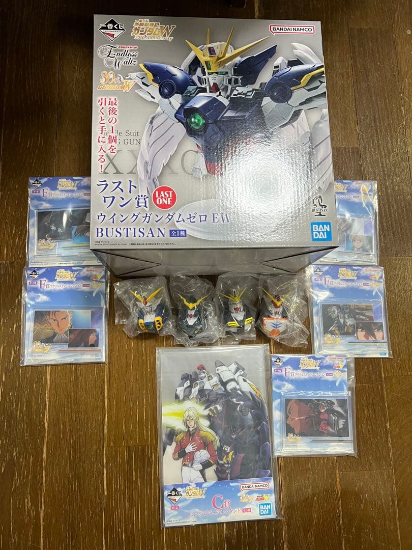 一番くじ ウイングガンダムゼロ EW ラストワン 新機動戦記 ガンダムW まとめ ガンダムW』ウイング、ウイングゼロが超精巧な胸像に。ヒイロの
