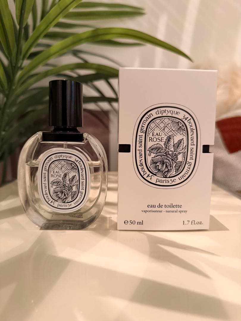 オードトワレ　オー　ローズ　Diptyque