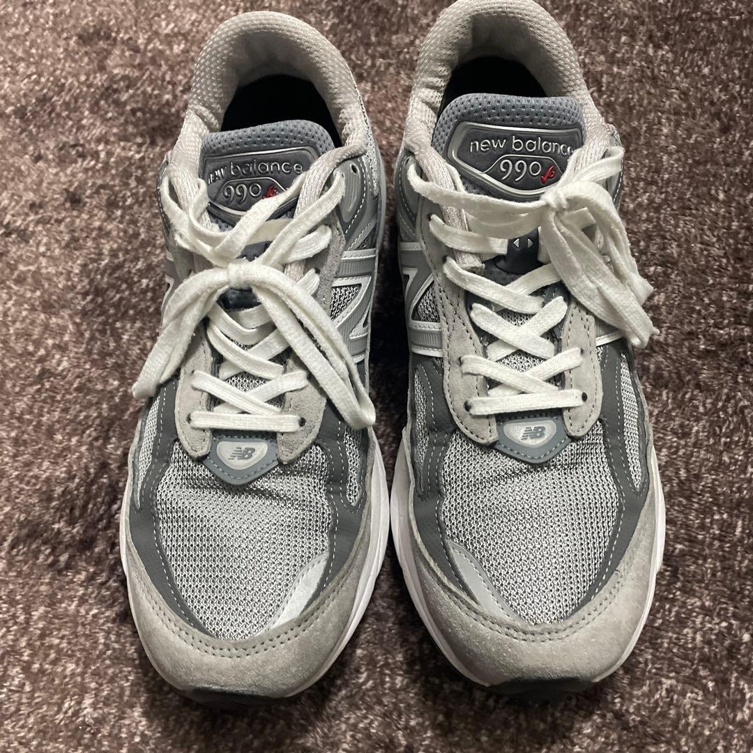ニューバランス990V6スニーカー 履き続けて分かった】ニューバランス990v6の履き心地とサイズ感を