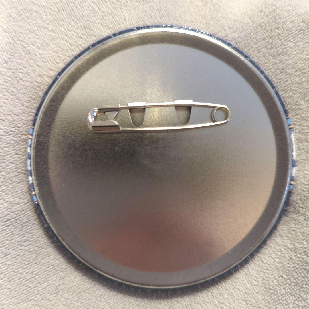 ワンピース ロブ・ルッチ 輩缶バッジ 2019 豹 - メルカリ