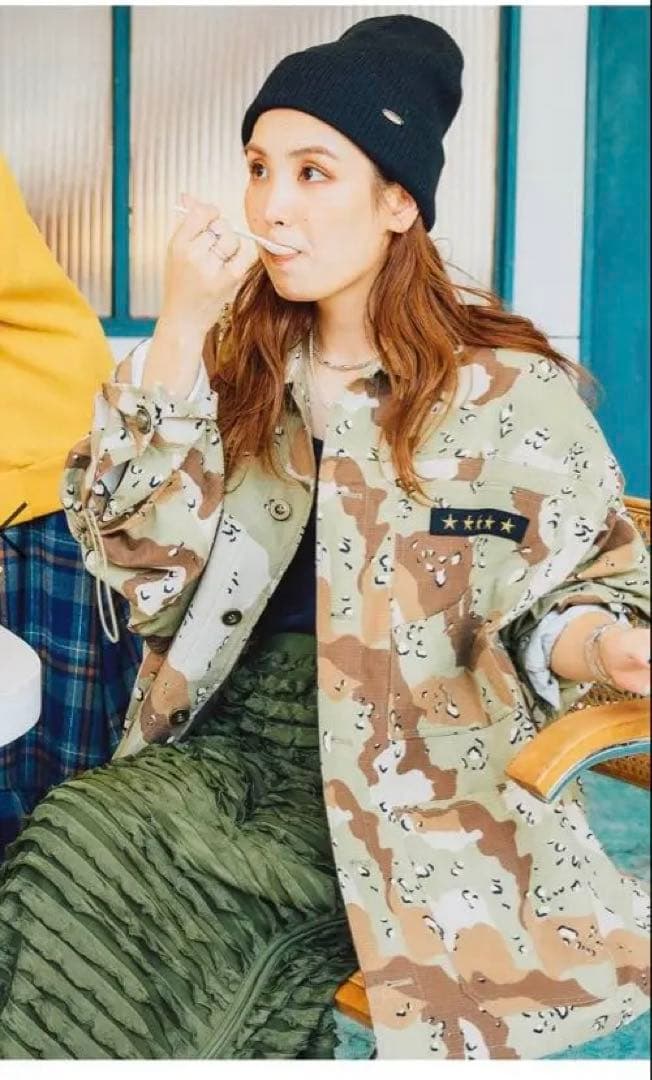 ニコアンド 人気スタッフ　てぃら　ワッペンシャツジャケット