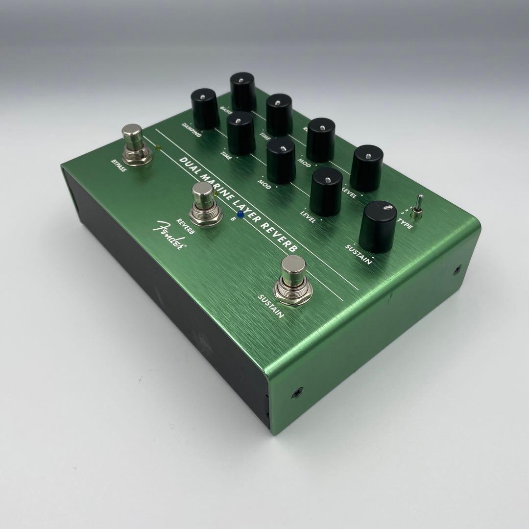 Fender Dual Mrine Layer Reverb エフェクター