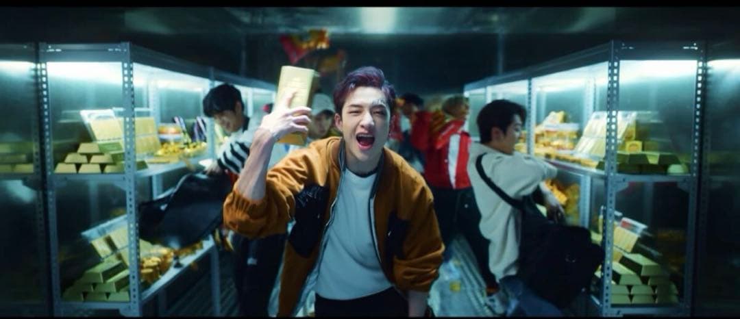 straykids スキズ 直筆 サイン MV TikTok ALLIN - メルカリ