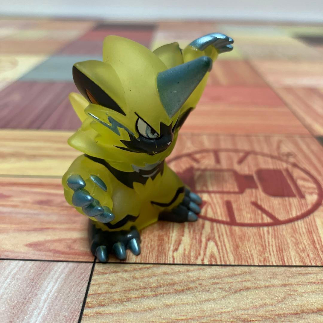 レア❗️ポケモンキッズ ゼラオラ クリア指人形 - メルカリ