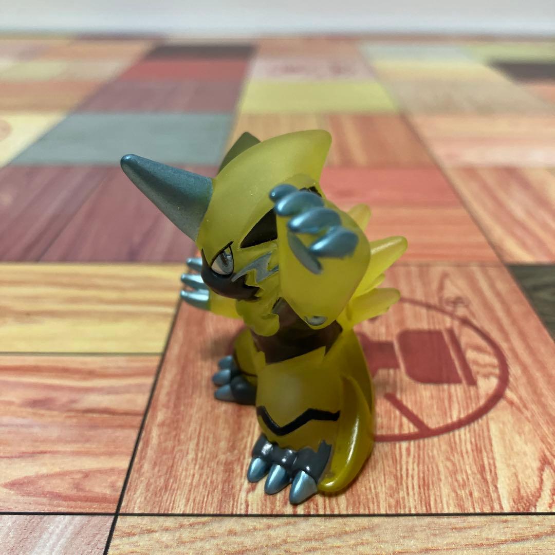 レア❗️ポケモンキッズ ゼラオラ クリア指人形 - メルカリ