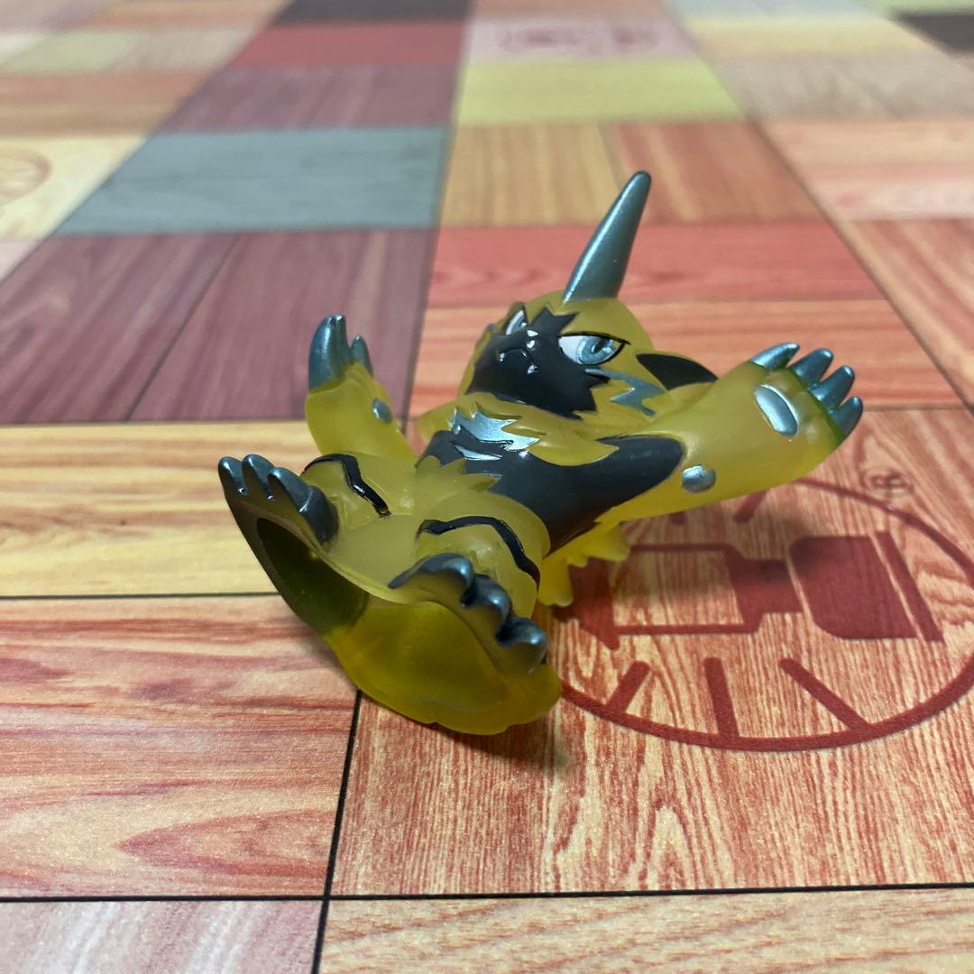 レア❗️ポケモンキッズ ゼラオラ クリア指人形 - メルカリ