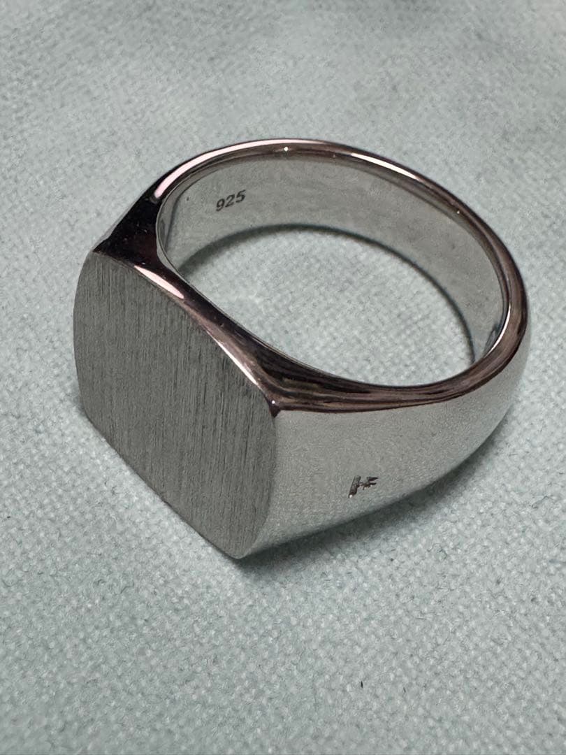 アクセサリー TOM WOOD Cushion Satin 62