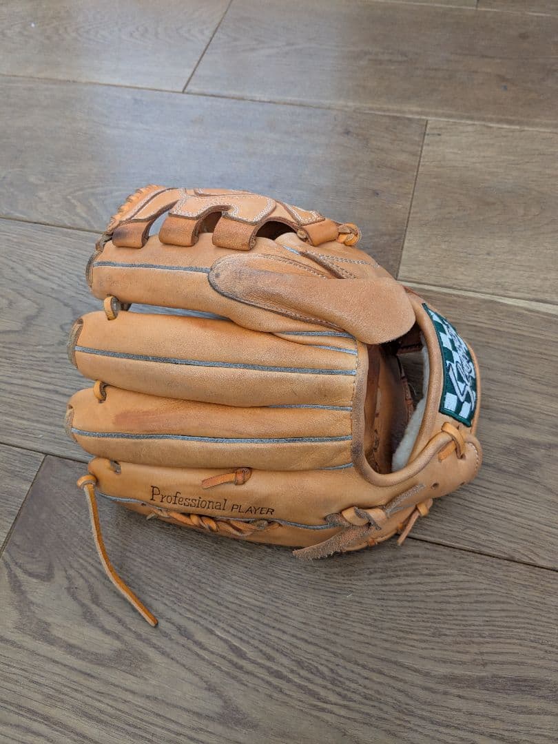 Slugger Aggressive プロフェッショナルプレイヤー用グローブ | 激安