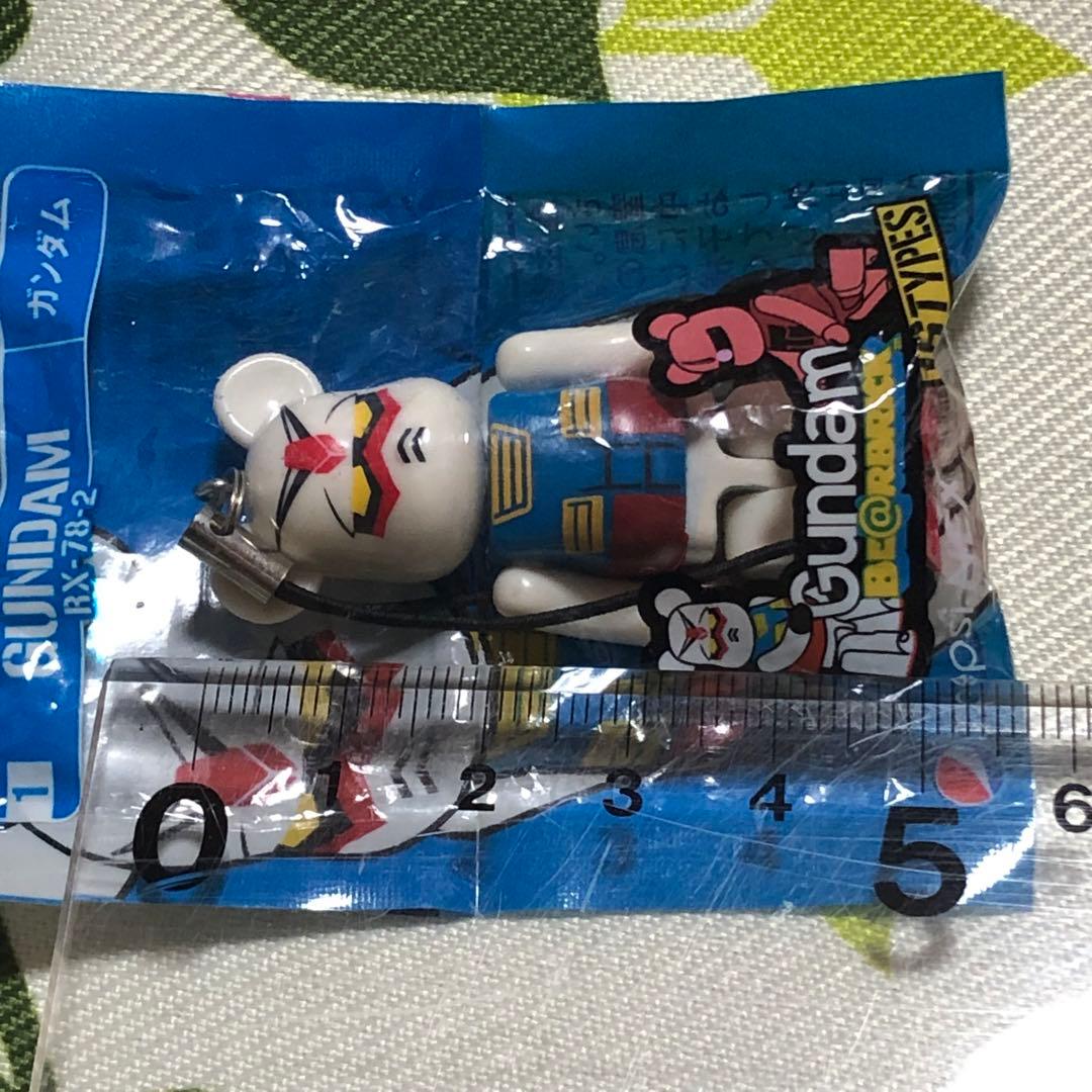 メ(^ ^)y【未開封】ベアブリック ガンダム RX-78-2 ストラップ - メルカリ