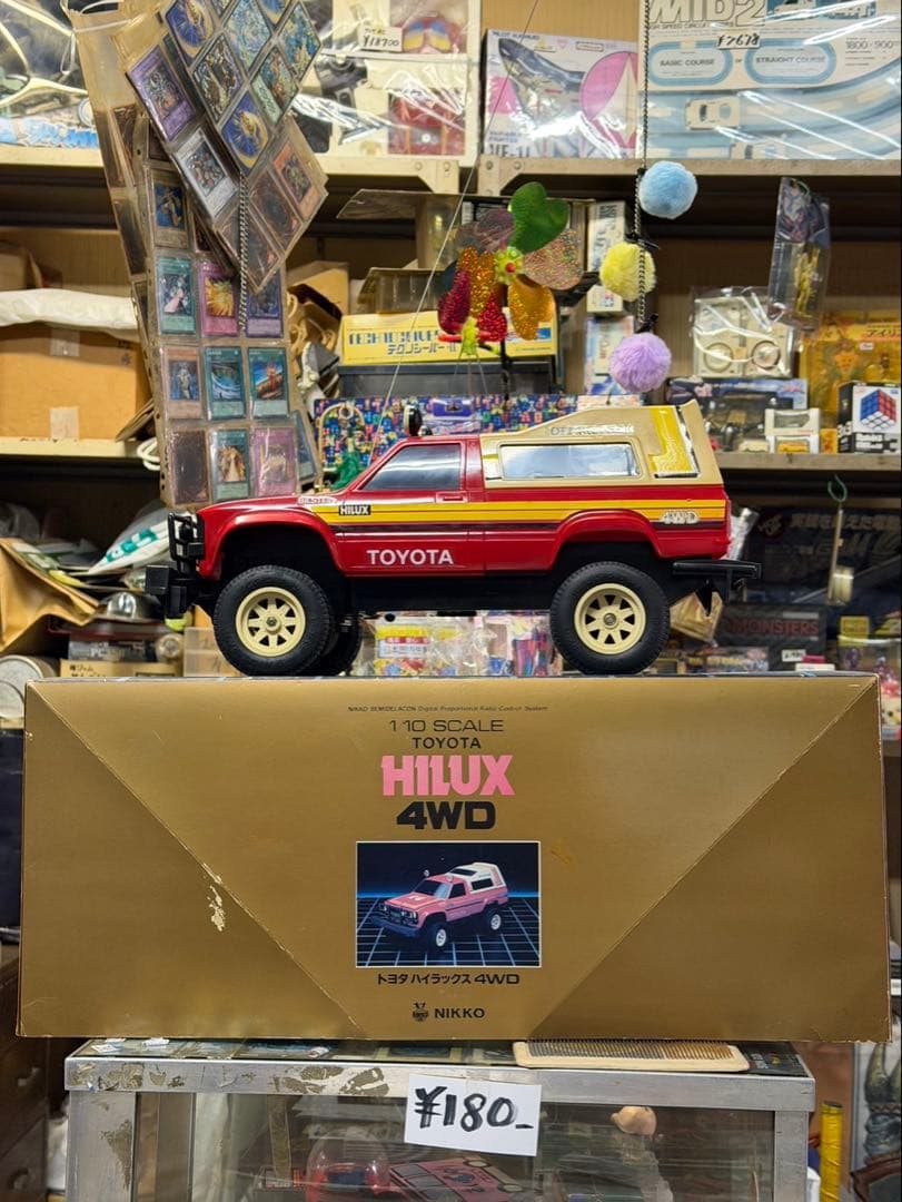 展示品長期保管品 NIKKO ニッコー トヨタ HILUX 4WD1/1ラジコン