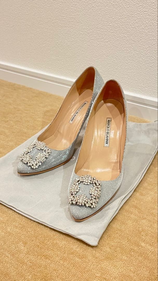 Manolo Blahnik シルバー ハイヒール　38/5
