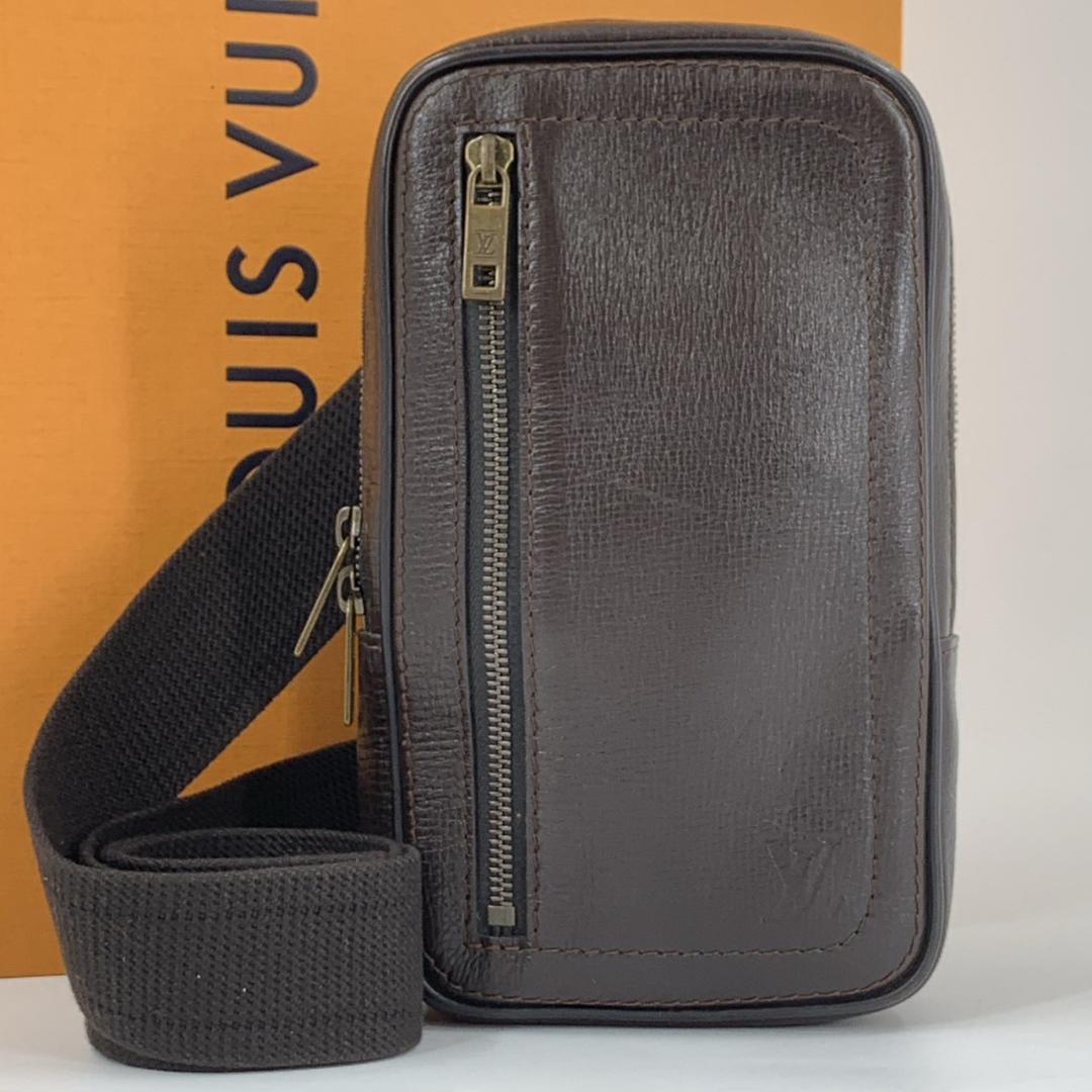 ルイヴィトン ユタ スィウ ボディバッグ ショルダーバッグ M92535