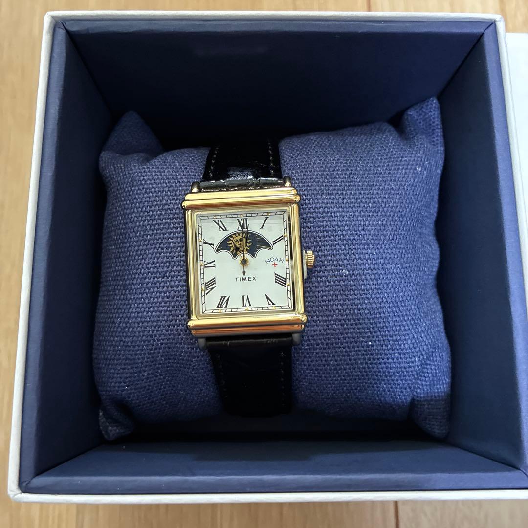 新品 Noah x Timex Sun and Moon Watch Black