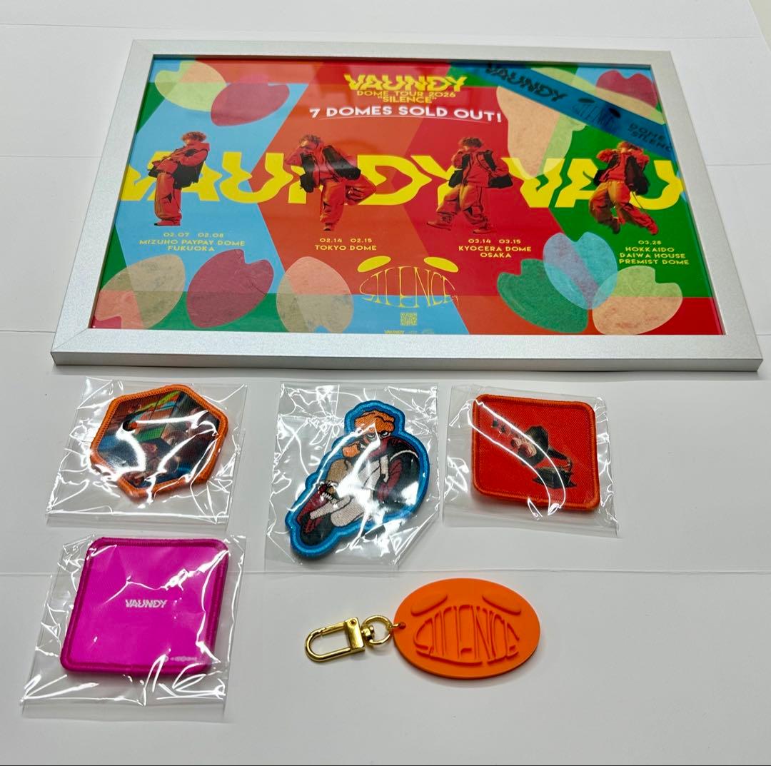 Vaundy ドームツアー　SILENCE フライヤー 銀テ 花びら ガチャ