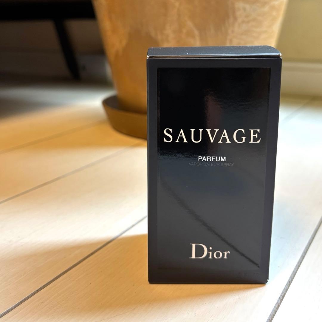 新品正規品】DIOR SAUVAGE PARFUM パルファン 60ml