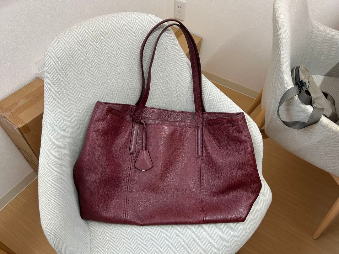 【超値引き】aniary アニアリ レザー トートバッグ　ボルドー