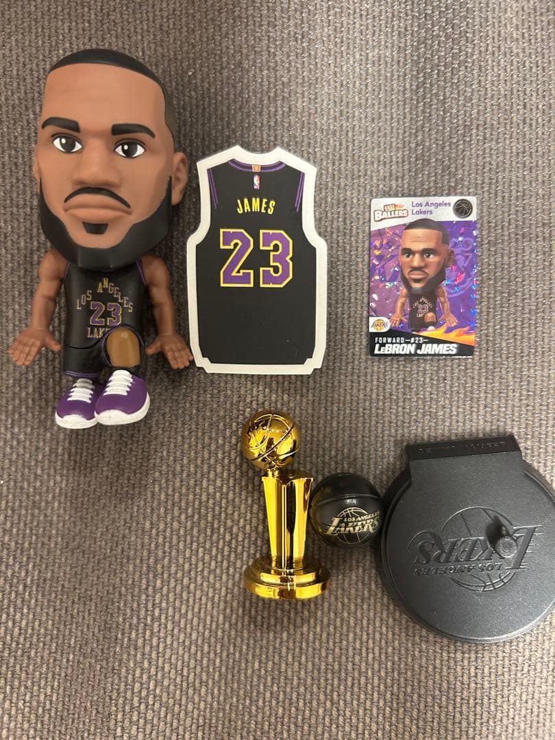 スポーツ LeBron James NBA BALLERS スポーツ LeBron James NBA BALLERS NBA BALLERS - Los Angeles Lakers