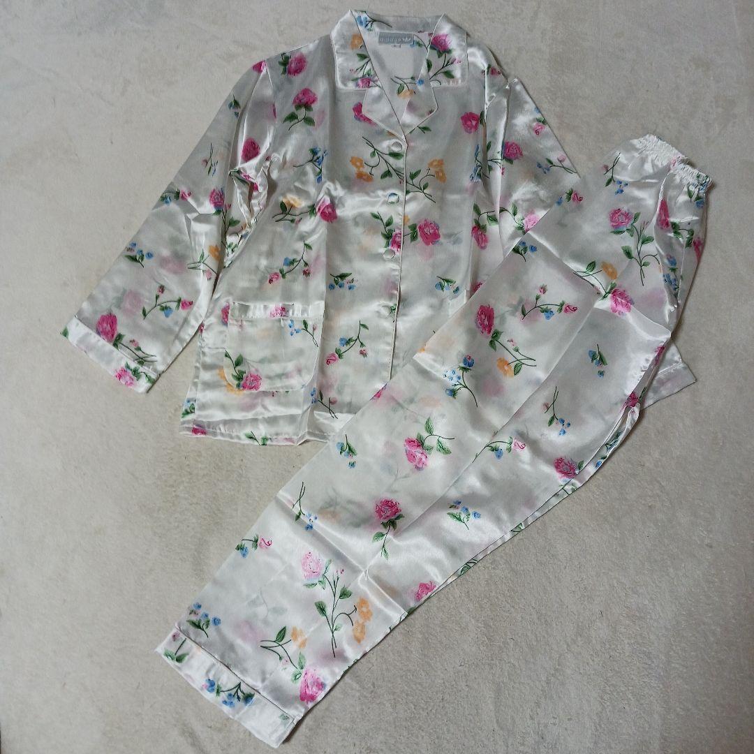 adidas 花柄サテンパジャマ　ルームウェア　シルク100% アディダス adidas - □送料無料☆adidas☆アディダス花柄セットアップ☆の通販 by