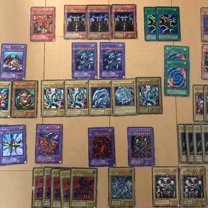 遊戯王 最強!ドラゴンセット オシリス&青眼&究極竜&千年竜&時の魔術師ほか