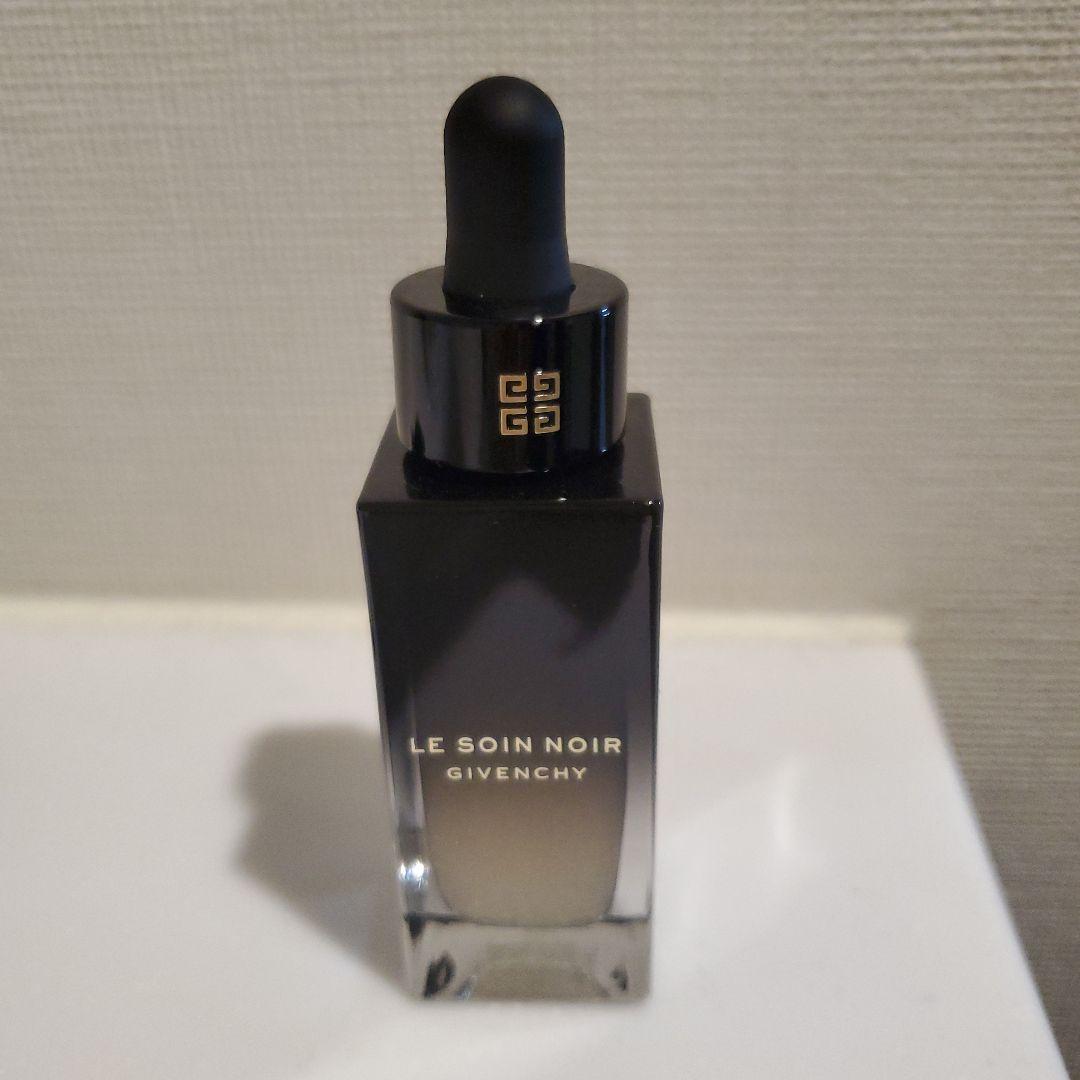 GIVENCHY　ソワンノワール　セラム　コンサントレ　30ml