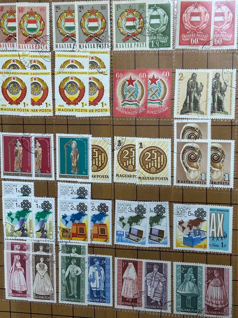 ハンガリーの使用済み切手 マグヤー総集編 - メルカリ