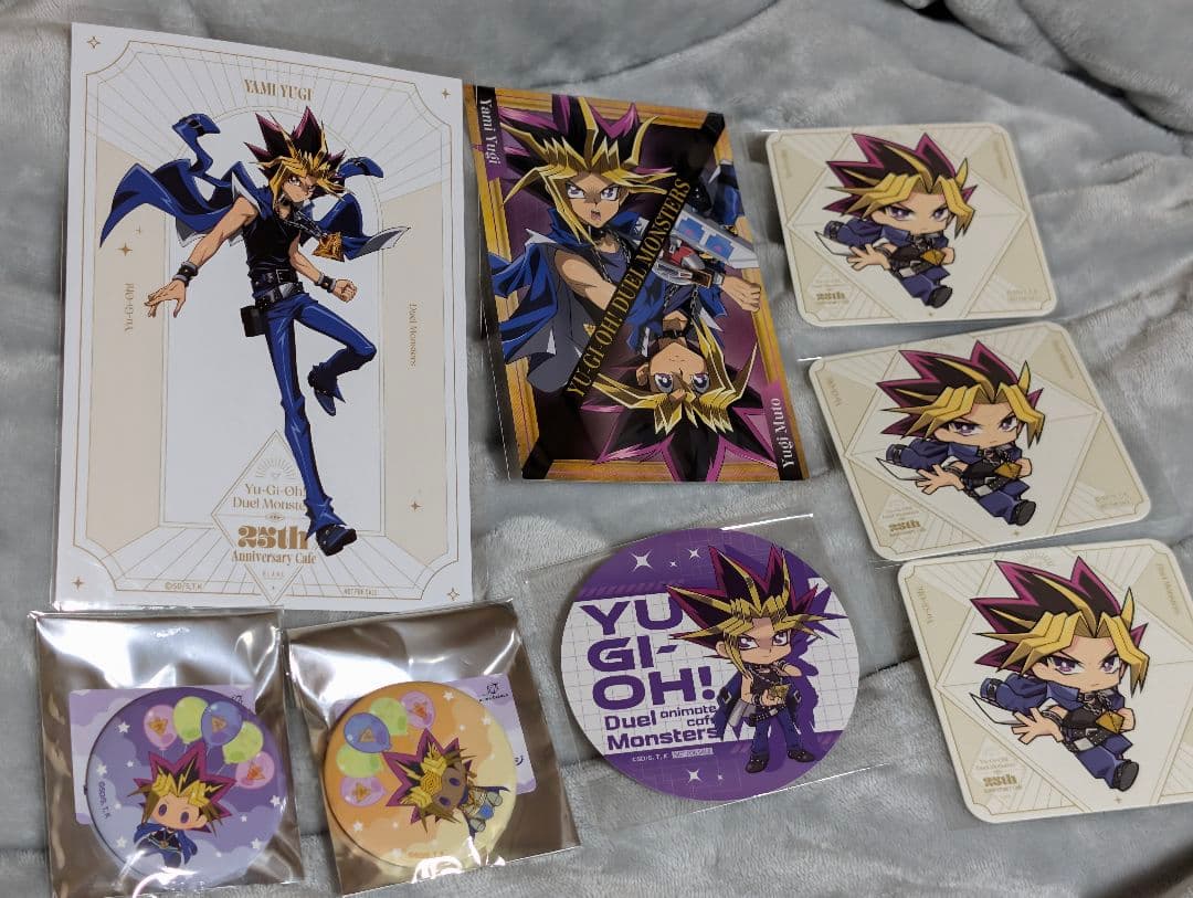 遊戯 デュエルモンスターズ 闇遊戯 コースター ブロマイド 缶バッジ 集英社 - 遊戯王 デュエルモンスターズ グリッター缶バッジ 闇遊戯 海