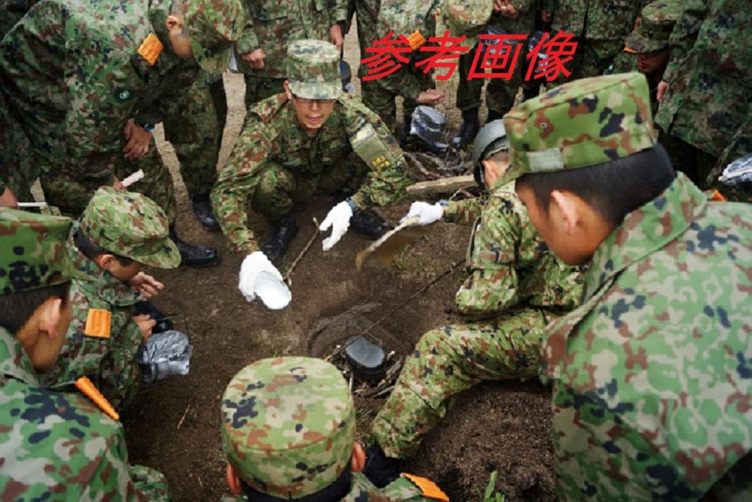 E*.様 自衛隊　本物　戦闘飯盒　Ⅱ型　 はんごう 91年 戦闘飯盒2型 再生産版 シルバー（防衛省自衛隊仕様完全復刻、正式名称