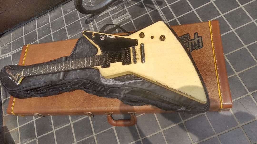 G*&様 Gibson EXPLORER guitar