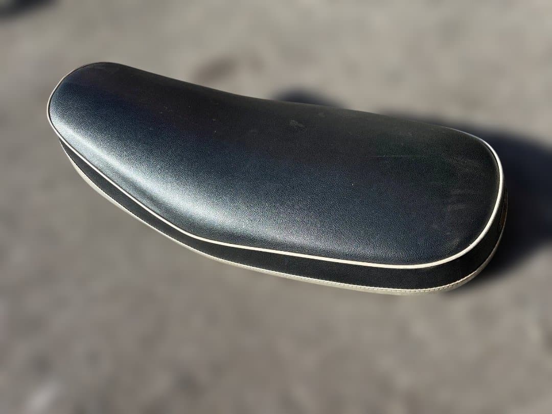 SR400カスタムシート　K&H製　カフェカスタム等に★