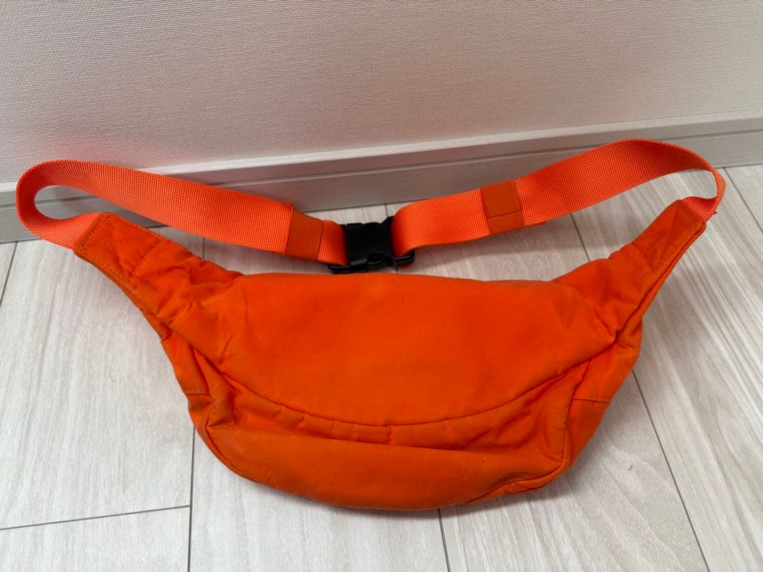 Supreme Barbour ボディバッグ オレンジ