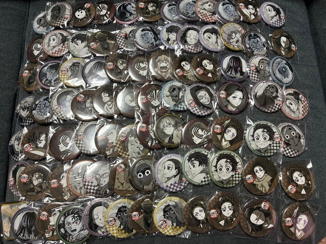 鬼滅の刃 遊郭編 ufotable DINING お楽しみくじ 缶バッジ 童磨 k
