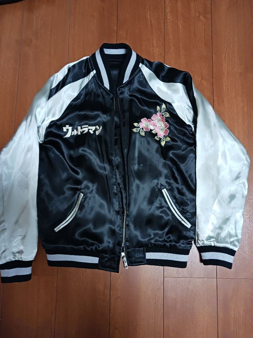 ウルトラマン×バルタン星人スカジャン　Mサイズ