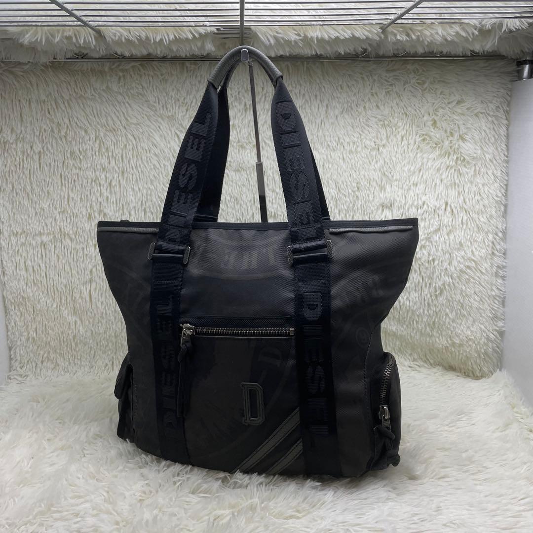 DIESEL ディーゼル トートバッグ A4収納可 ロゴストラップ ナイロン 黒