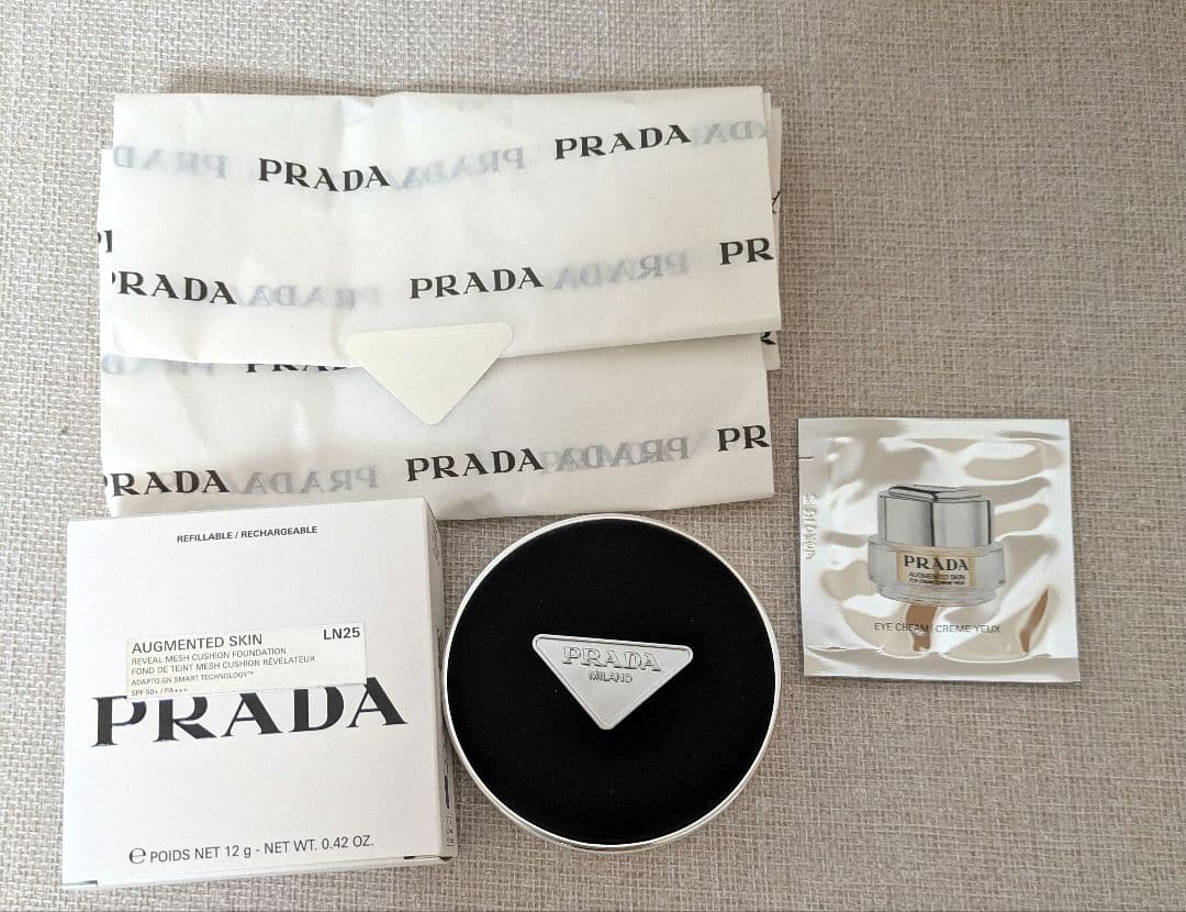 PRADA AUGMENTED SKIN LN25 クッションファンデーション PRADA（プラダ） 【ショップバッグ付属】PRADA ビューティ リヴェール