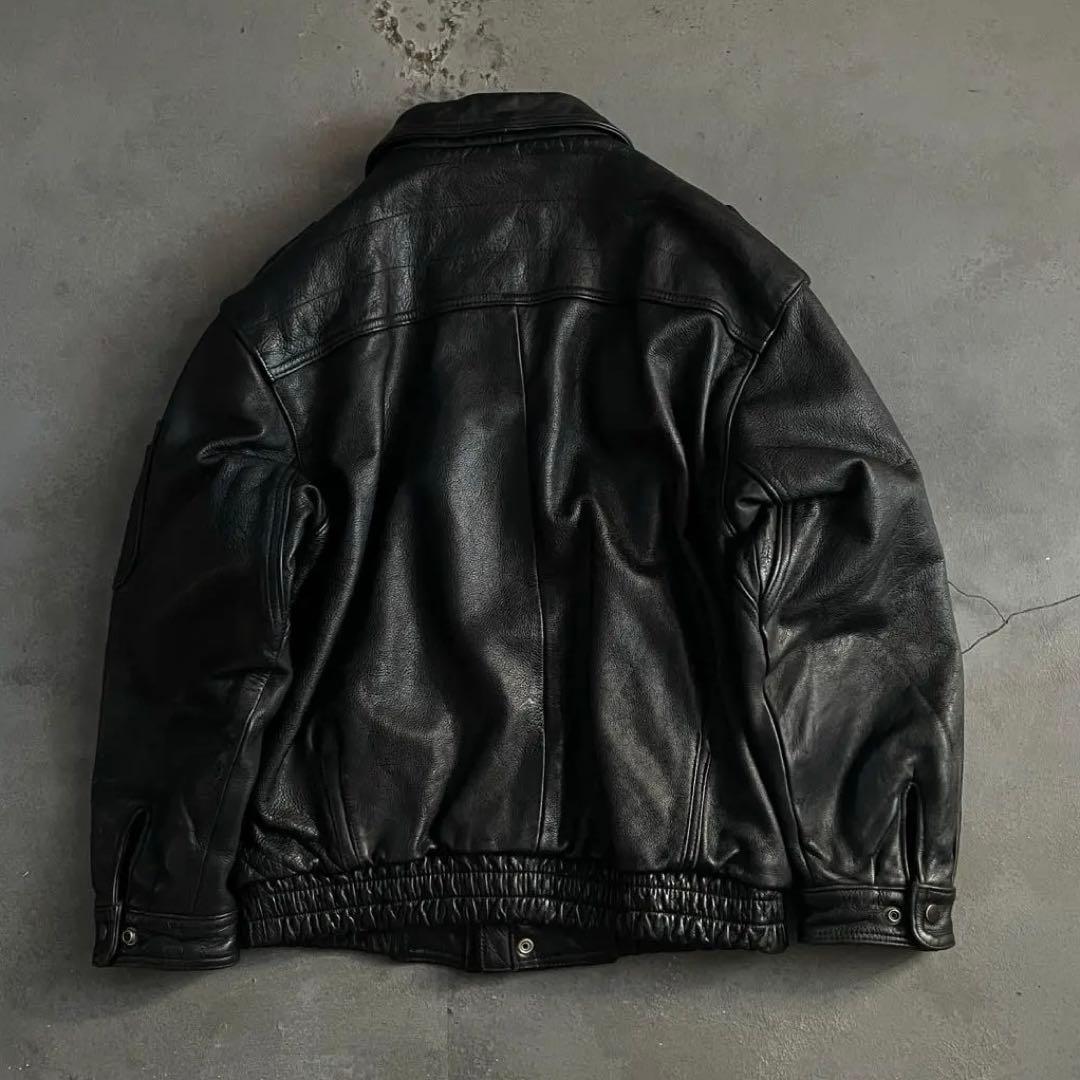 type battle ”牛革“ 黒“ heavy “bomber jacket