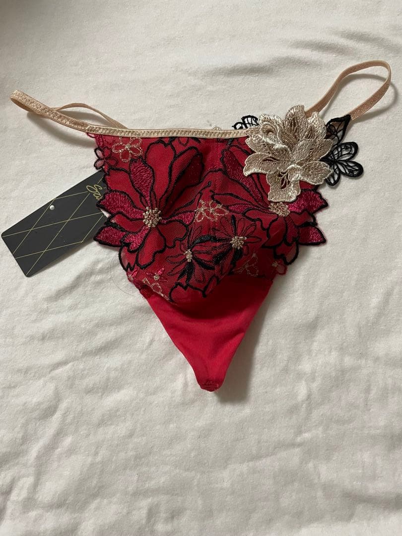 サルート　メンズ　Tバック Mサイズ