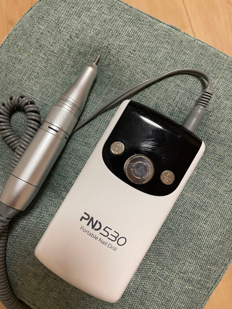 ネイルマシン、充電式、逆回転できます