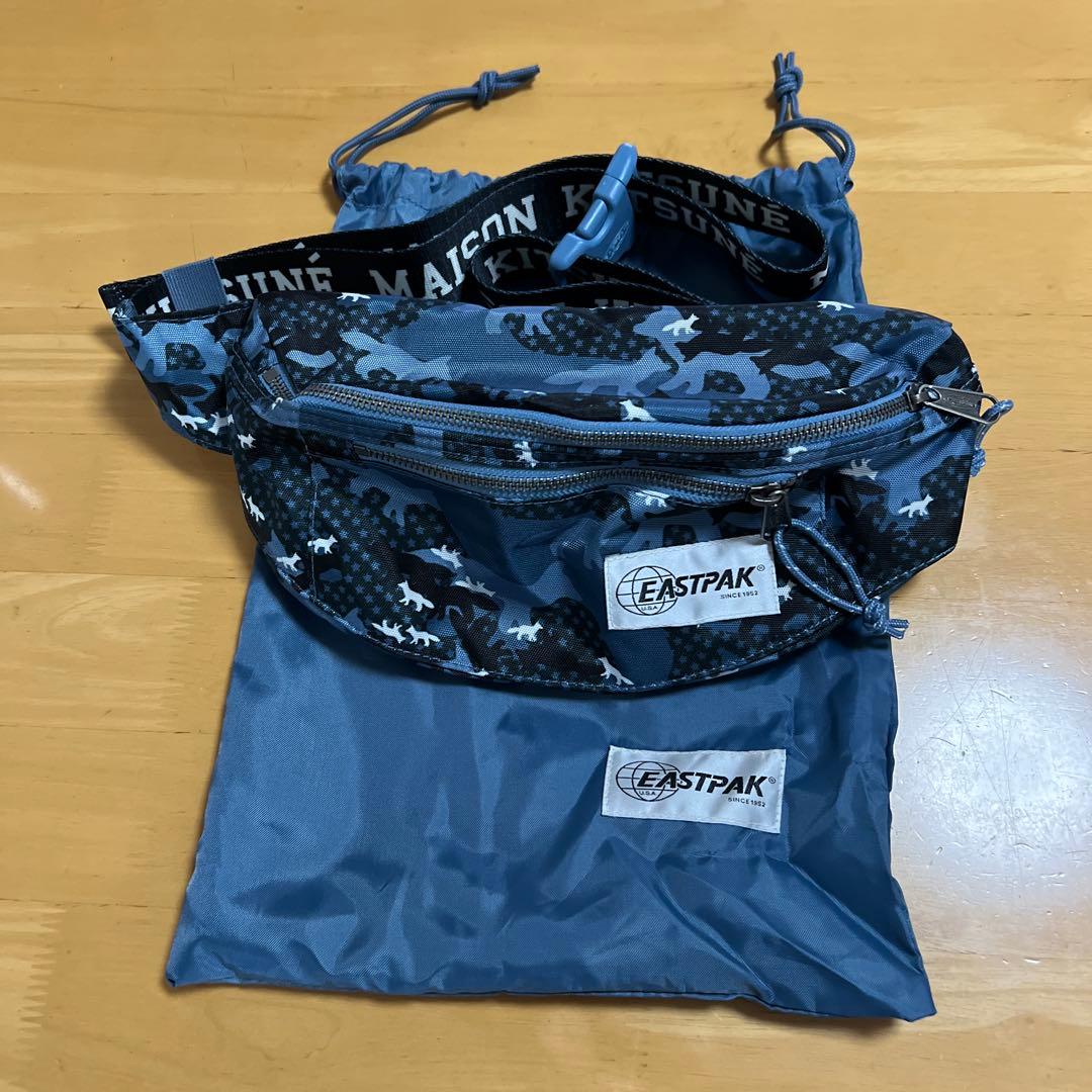EASTPAK MAISON KITSUNÉ ボディバッグ