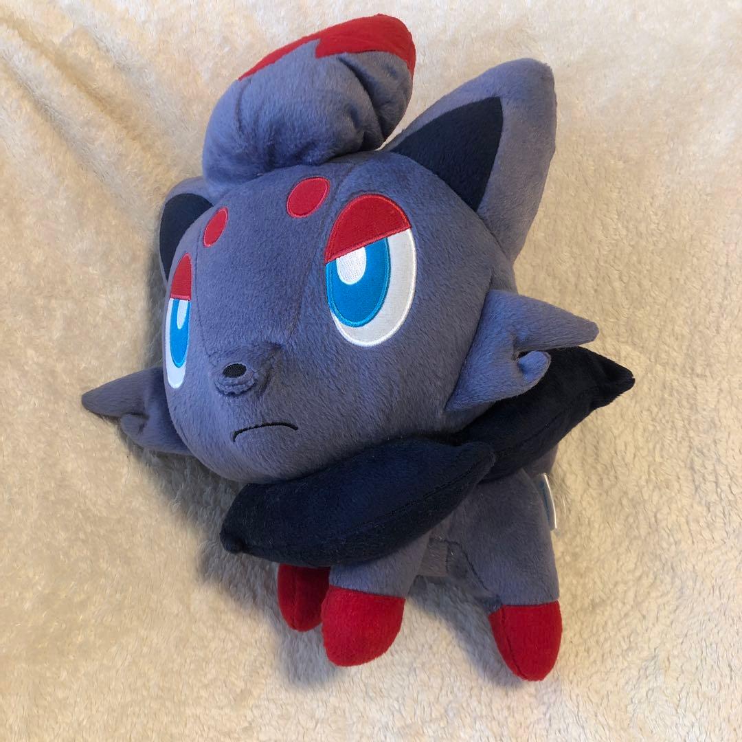 ポケモンセンター　ぬいぐるみ　ゾロア