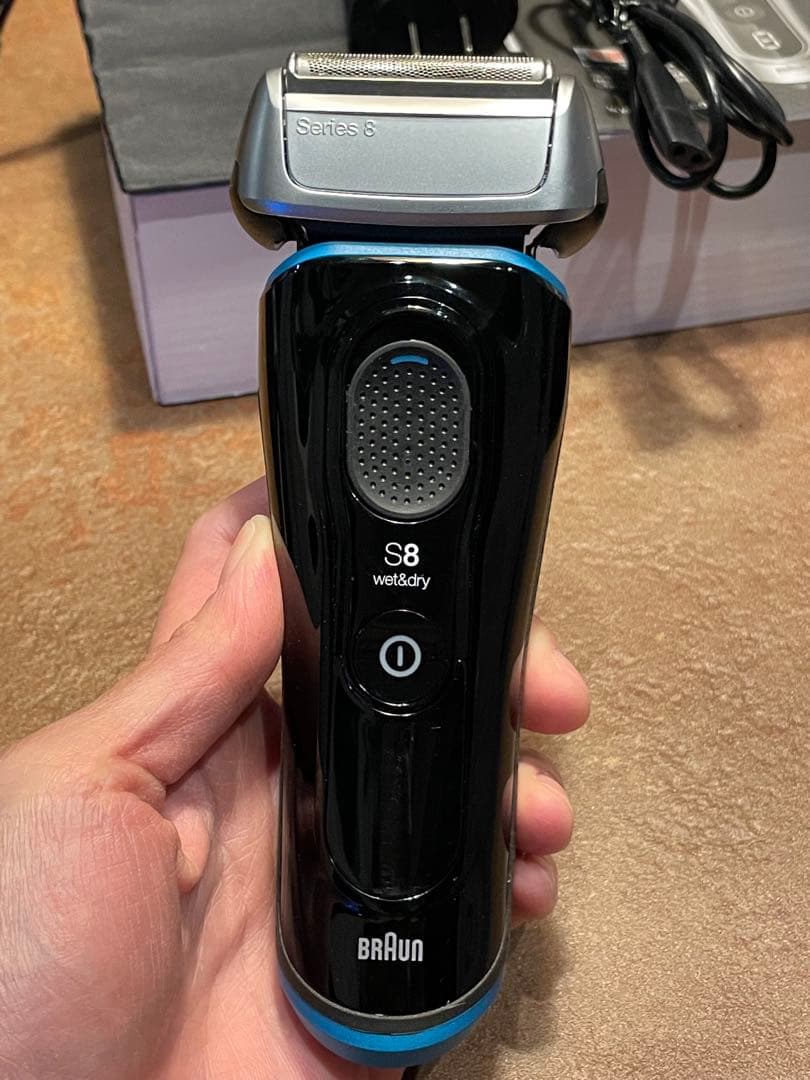 Braun Series 8 メンズシェーバー Amazon | ブラウン シェーバー シリーズ8 充電式シェーバー 8417S-V