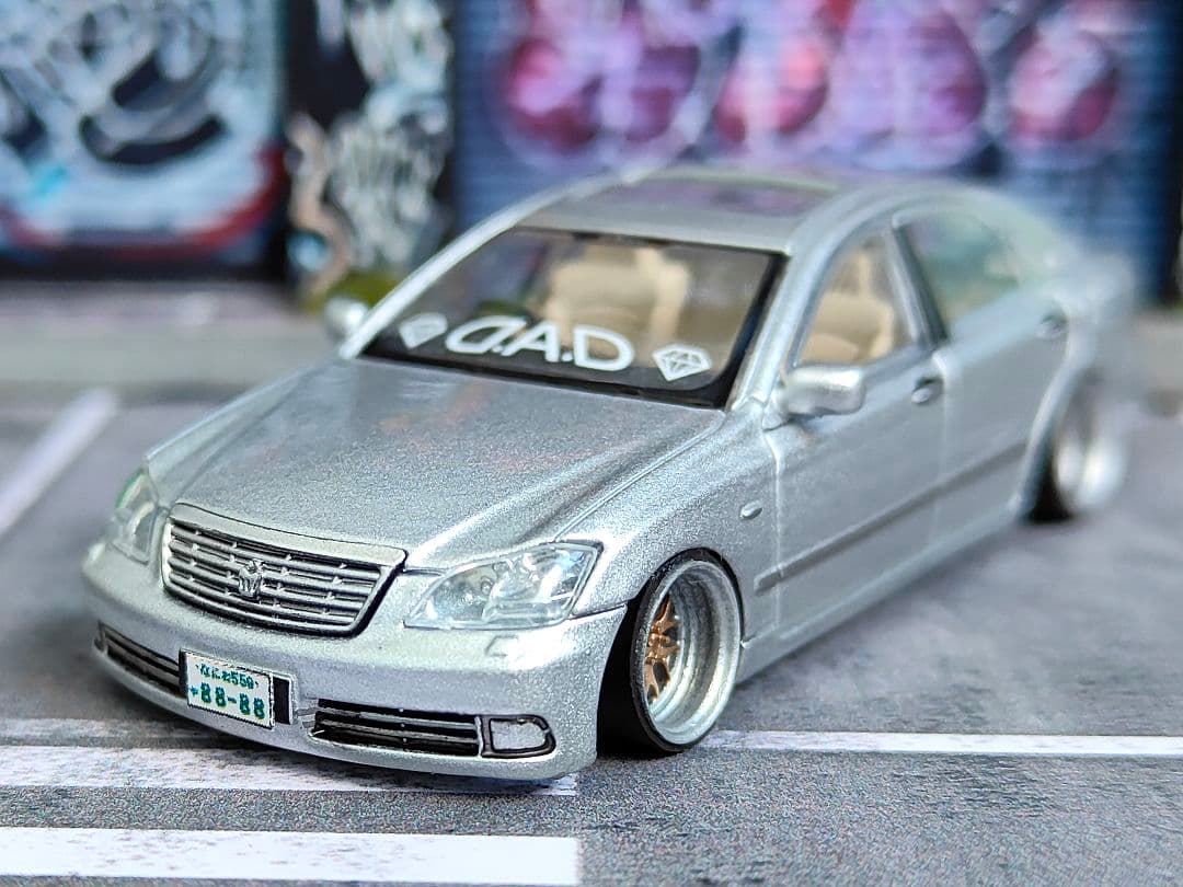 トミカ改造 トヨタ 18クラウン DQN仕様☆深リム ☆ホットウィール