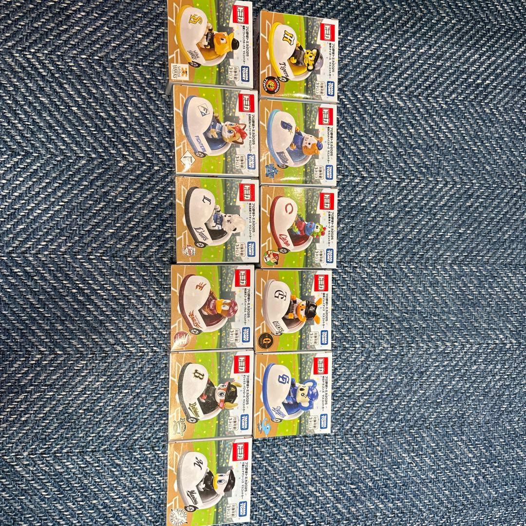 トミカ　プロ野球2025 マスコットカー11種類（つば九郎は無し） Amazon | タカラトミー トミカ プロ野球トミカ 東京ヤクルトスワローズ