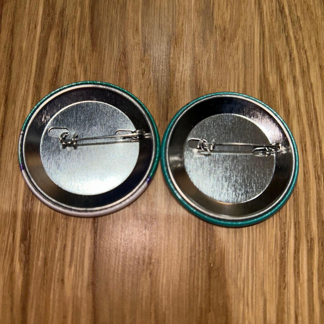 北海道新幹線開業 バッジ 2個セット - メルカリ