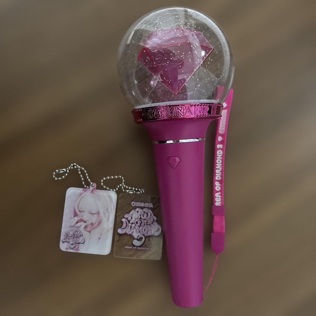 ちゃんみな AREA OF DIAMONDS 3 ペンライト キーホルダー OUT NOW