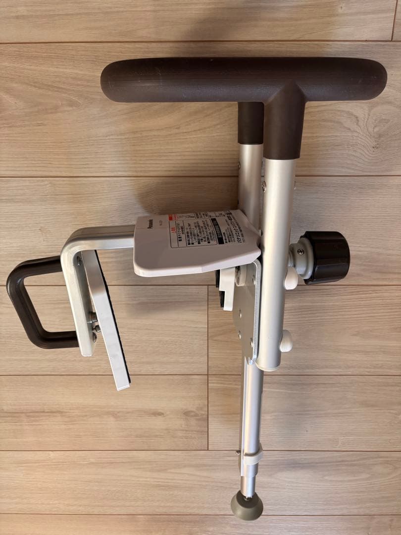 未使用　Panasonic 入浴用グリップユクリア手すり 130脚付き　ブラウン