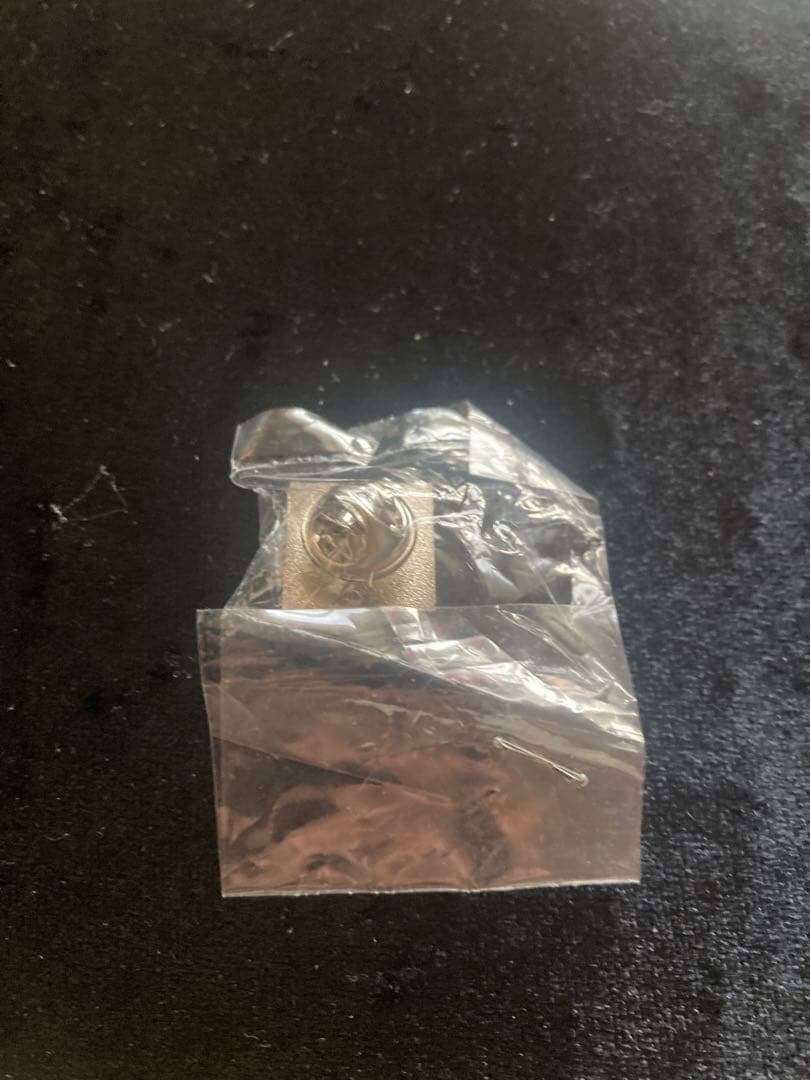 パリオリンピック 2024 ピンバッチ NOC ルクセンブルク - メルカリ