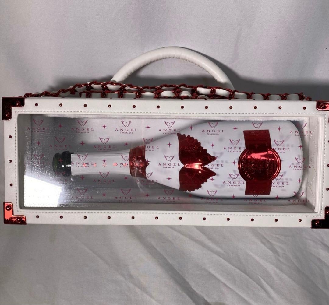 エンジェル クリスマス限定 箱 空瓶 - メルカリ