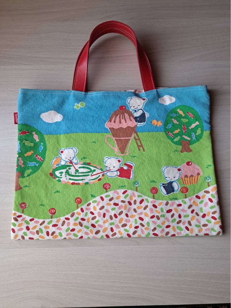 ファミリア　バッグ レッスンバッグ | ファミリア公式サイト