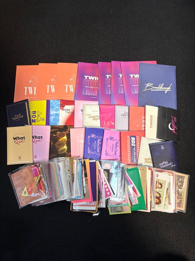 TWICE トレカ ステッカー まとめ売りセット 400点以上 Amazon.co.jp: 93枚セット for TWICE キャラクターシール The Feels