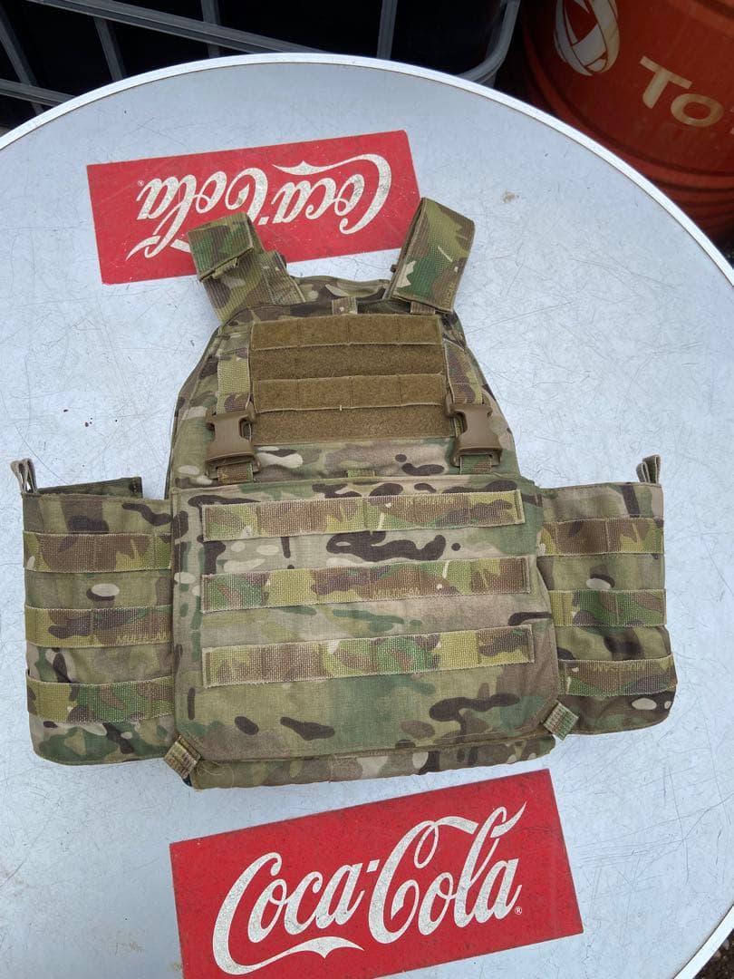 Mayflower プレートキャリア マルチカム